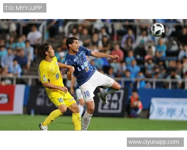 横滨FC与町田的激烈对决展现足球魅力与团队精神